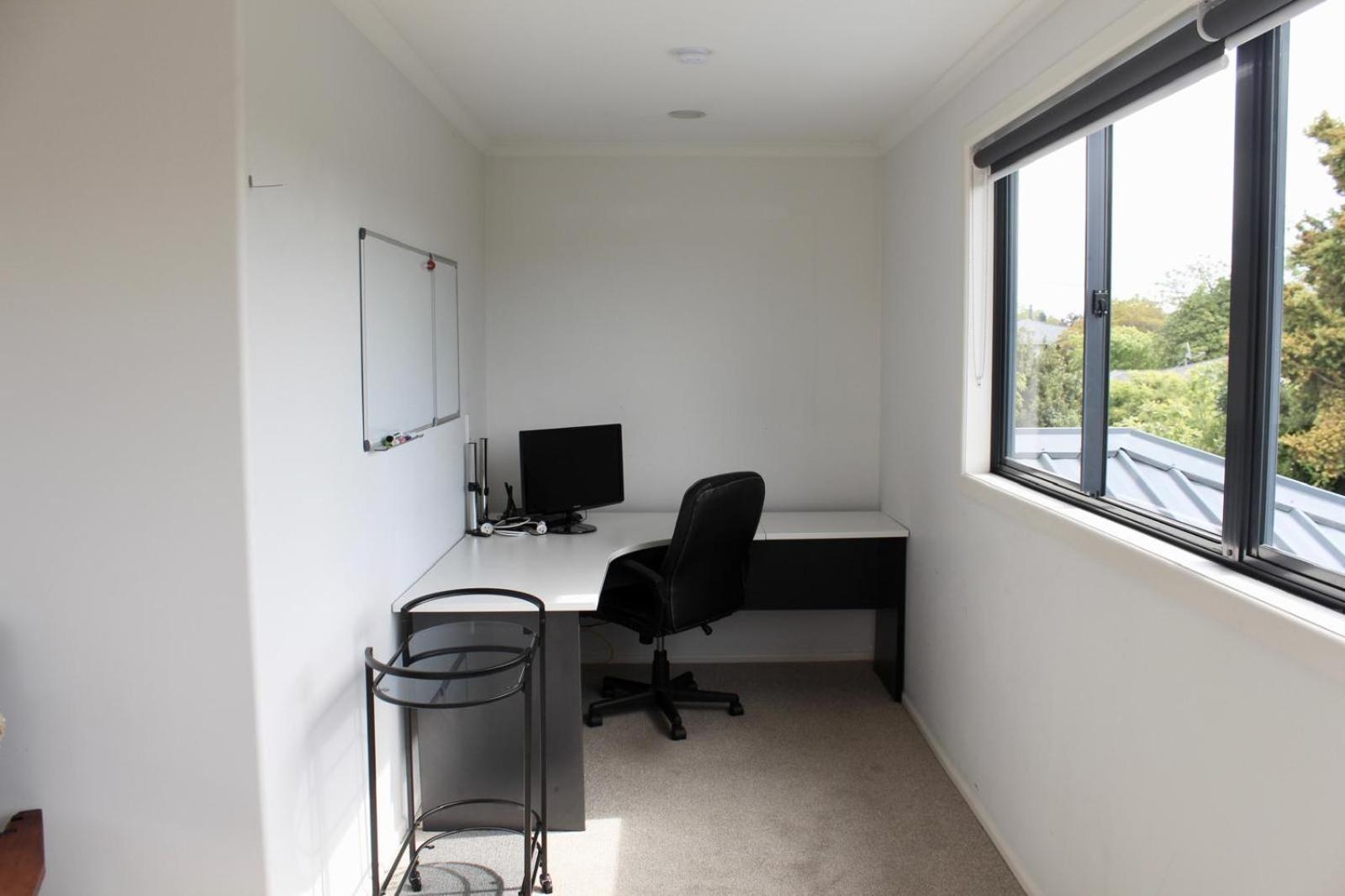 5-Min Walk To Village - Havelock North Holiday Home With Spa Pool Bagian luar foto
