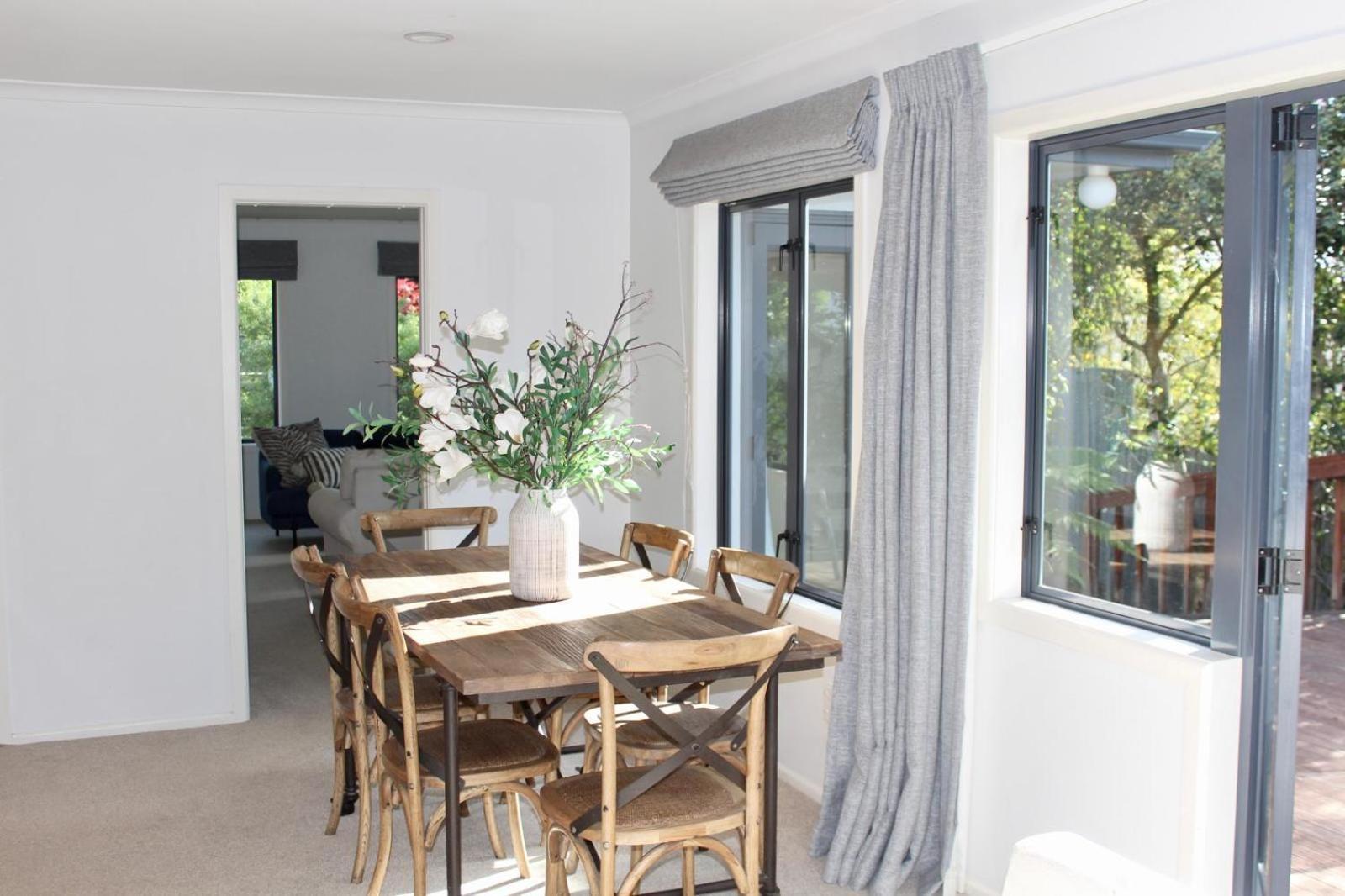 5-Min Walk To Village - Havelock North Holiday Home With Spa Pool Bagian luar foto